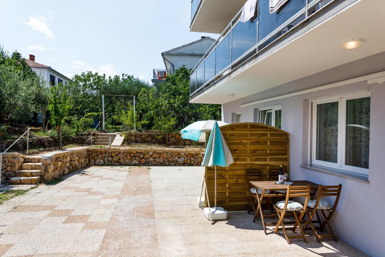 Golden Island Apartments Krk Town Exterior photo