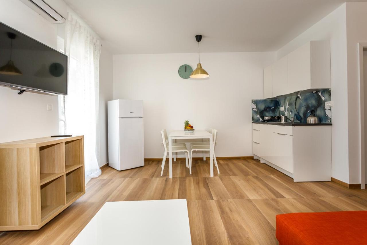 Golden Island Apartments Krk Town Exterior photo